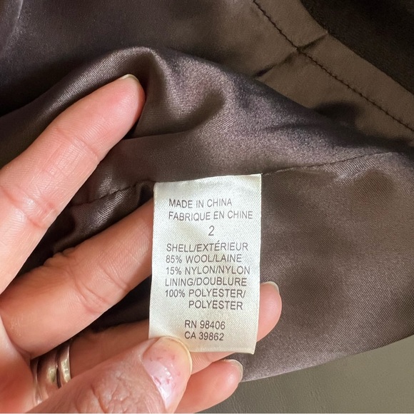 Theory mini skirt size 2 - Picture 6 of 7